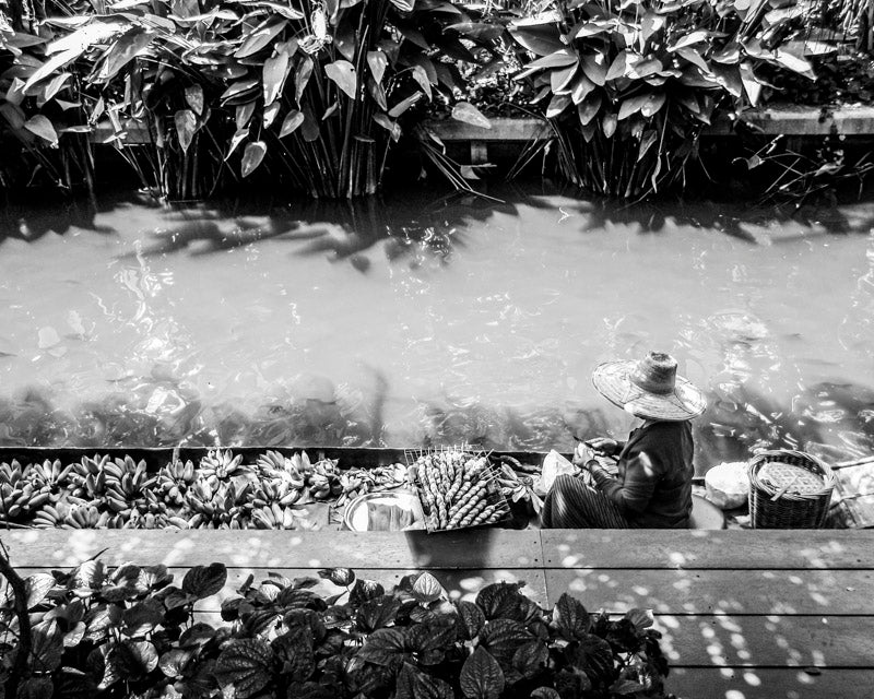 Serenity on the Floating Market