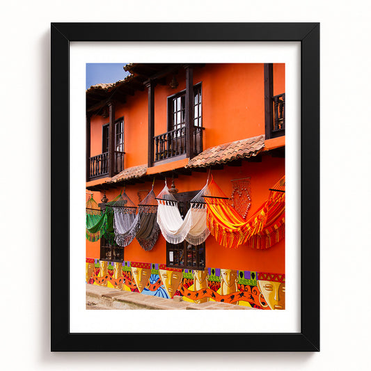 Hammocks and Heritage on Calle de Colores